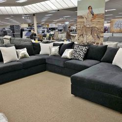 Black SLEEK Over Sized Sectional Couch Living Room ONLY $1 DOWN