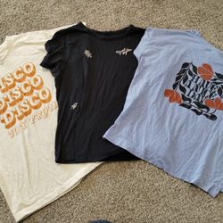 Women’s tee Shirts 