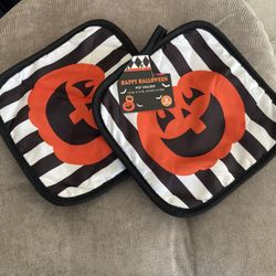 Halloween Hot Pads $3.00