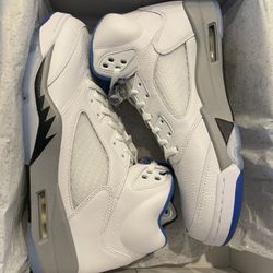 Jordan Retro 5 (Stealth)