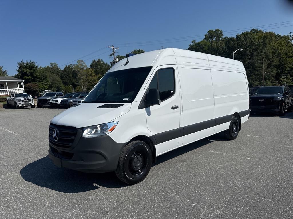 2025 Mercedes-Benz Sprinter 2500