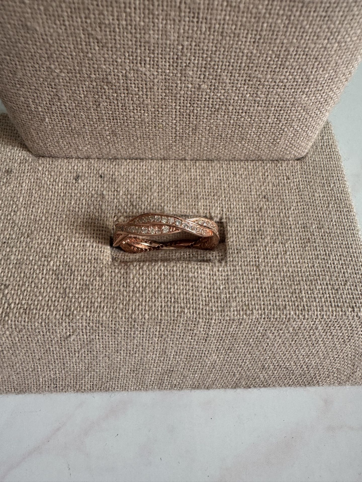 Pandora Ring 
