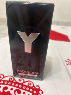 Yves Saint Laurent Y Eau de Parfum.