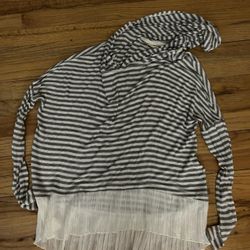 Striped long sleeve top with pleated bottom size extra small 