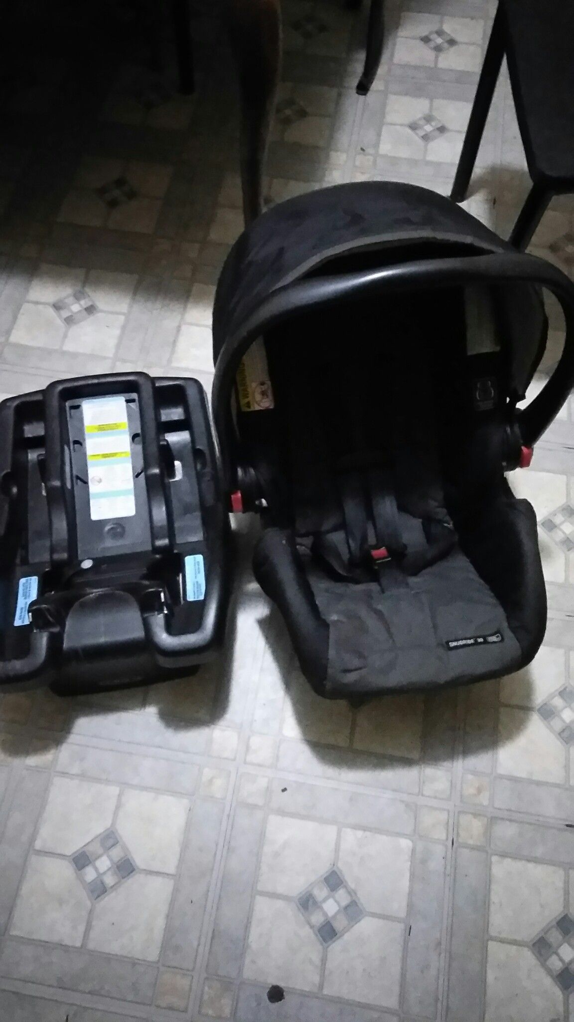 Graco carseat/click n conect