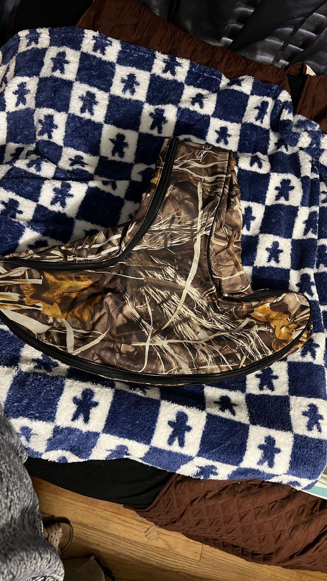 Cross Bow Zippered Case