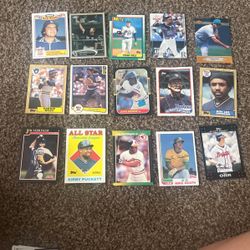 54 Great Condition Collectible Baseball Cards