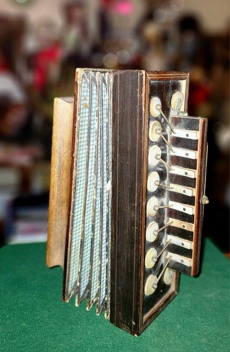 RARE 19th CENTURY FLUTINA ACCORDION CIVIL WAR ERA!!