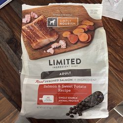 Simply nourish dry adult dog food