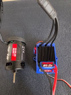 Traxxas bl2s speed controller esc and brushless motor new take out