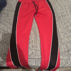 High quality joggers size Medium . Want them gone ASAP!! Never worn