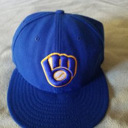 Milwaukee Brewers New Era Adult Fitted Size 7 1/2 Hat