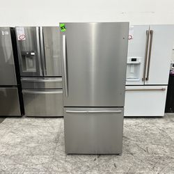 Mora Bottom Freezer refrigerator in stainless steel 