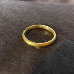 Gold Ring 