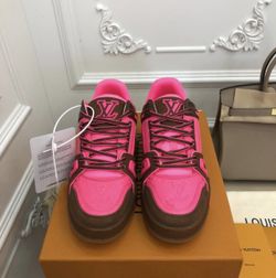 LOVIS VUITTEN SNEAKER 