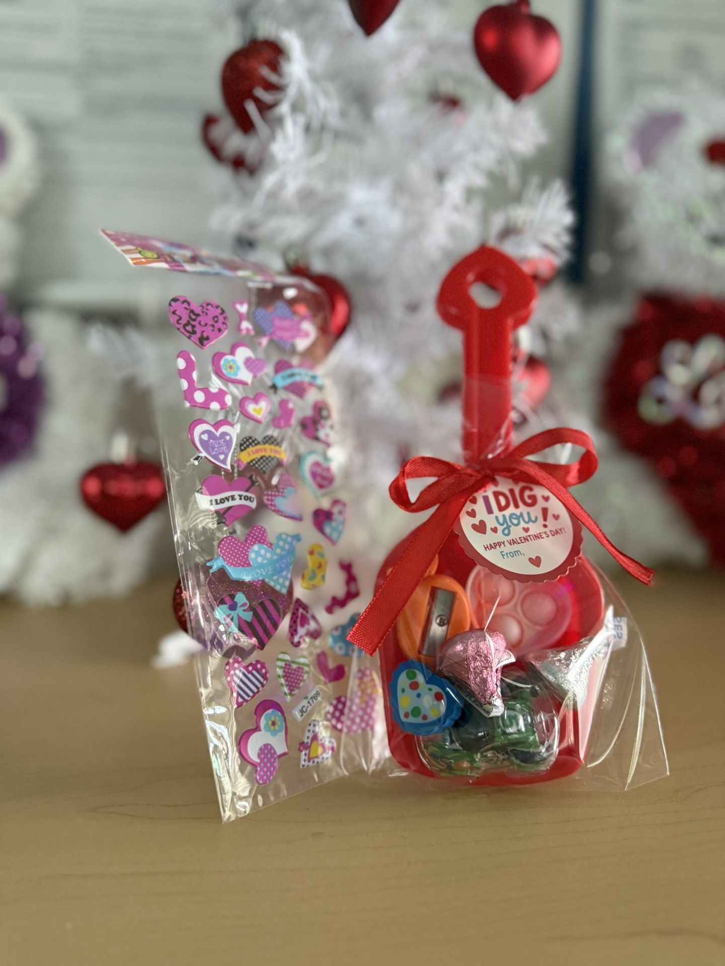 Pre-made Valentine Shovel