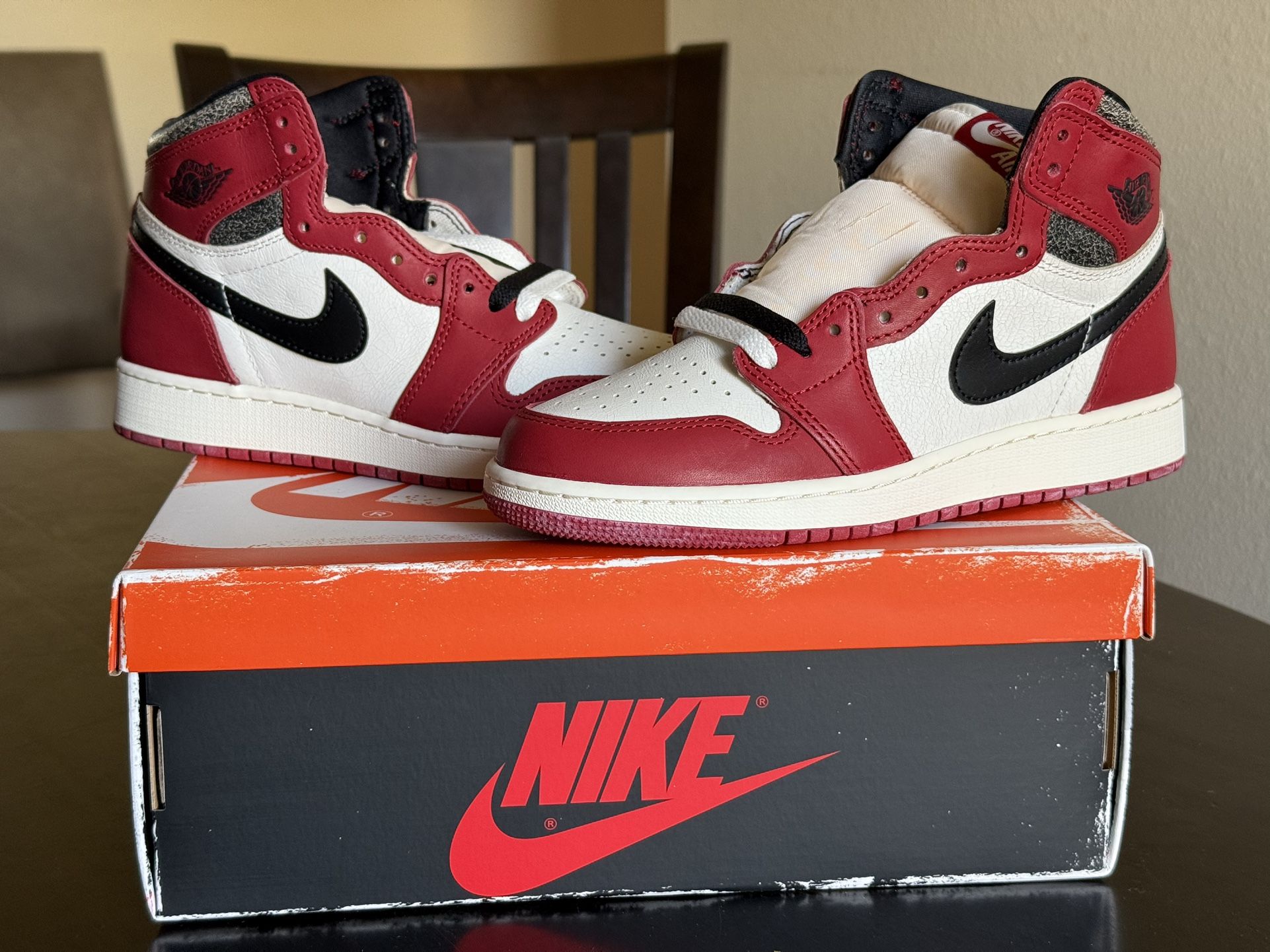 Size Air Jordan Retro High OG “Lost And Found” (GS)