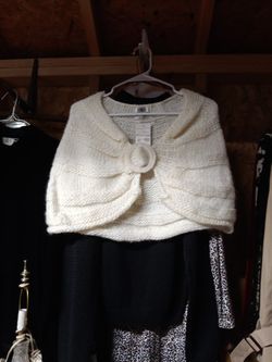 Sz Sm To LG Ladies Shawl