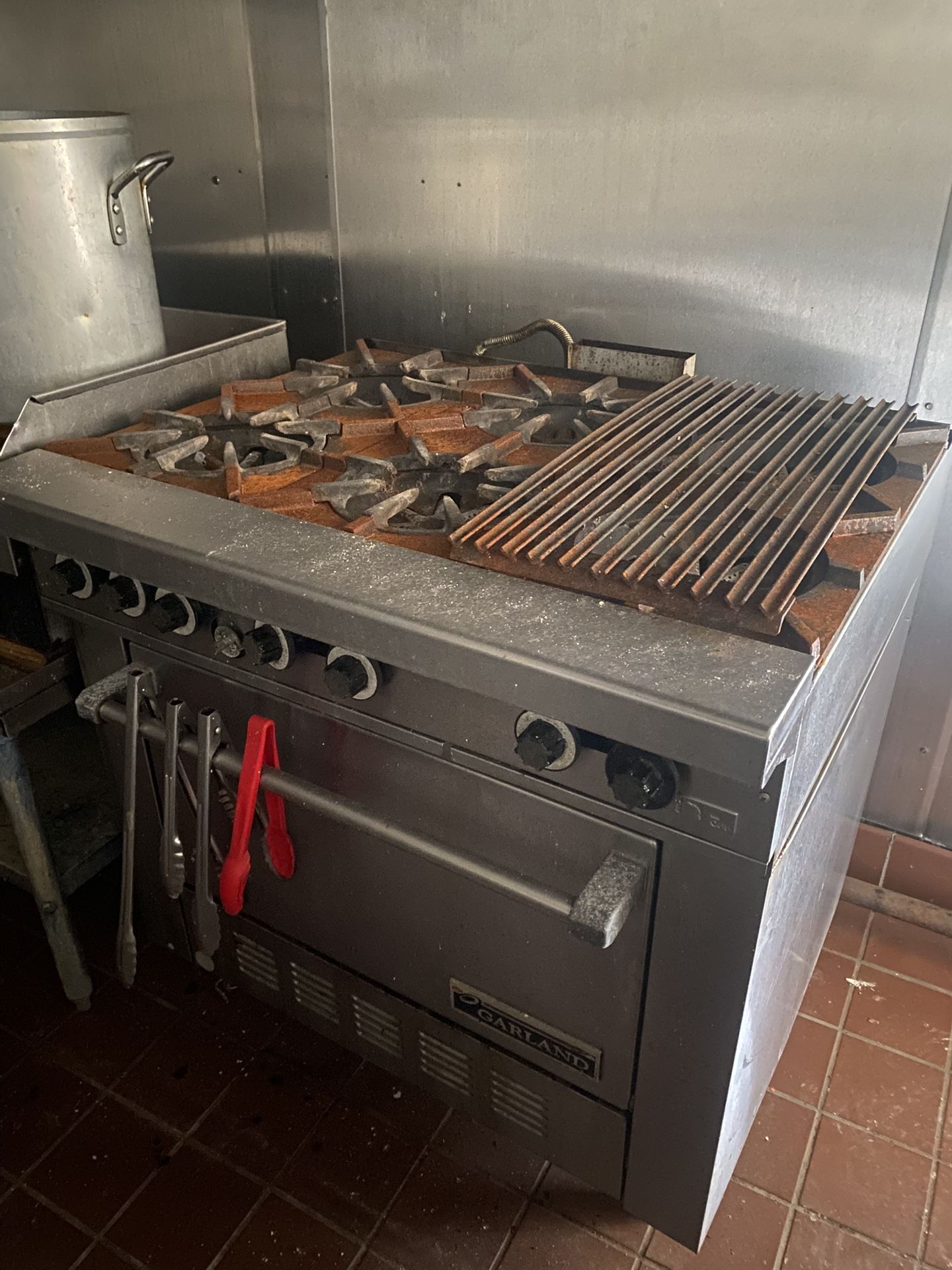 Stove Commercial