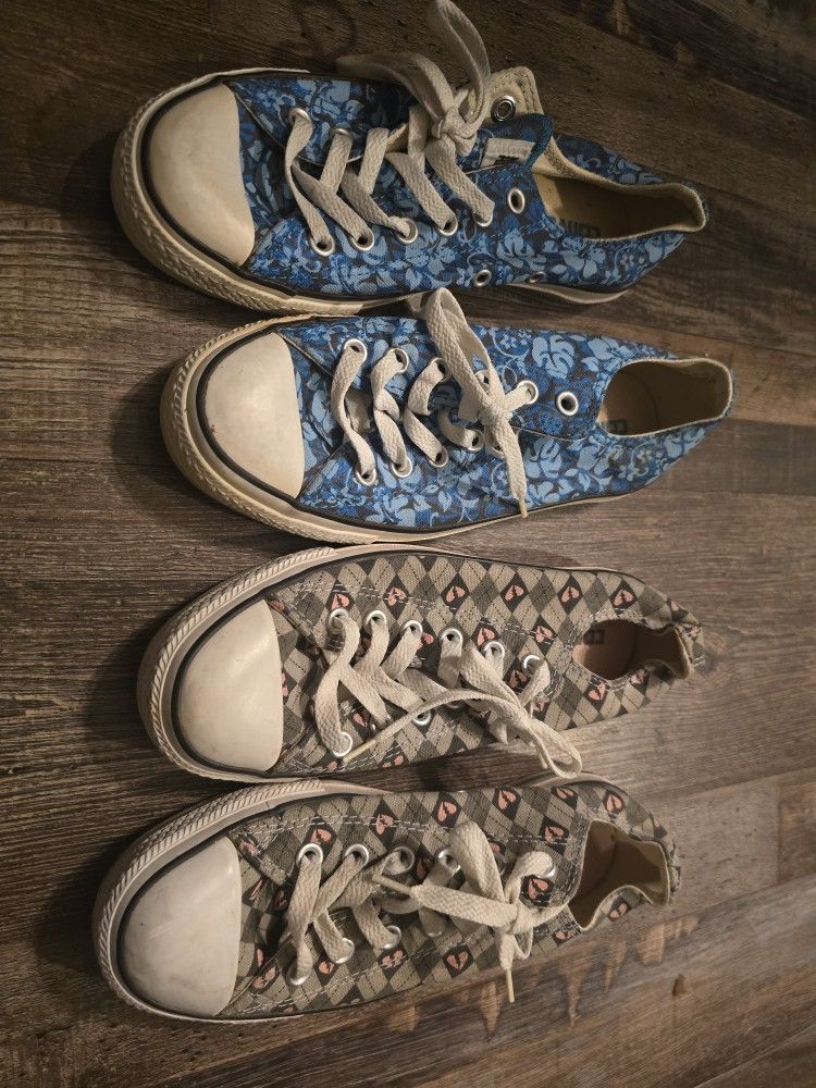 Womens Converse Shoes Size 7