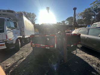 2000 Freightliner Towing Thumbnail