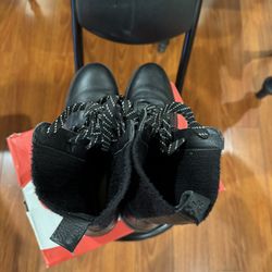 Used  Women’s Boots Black
