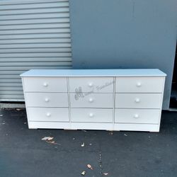 White 9 Drawer Dresser!