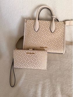 Michael Kors bag and wallet