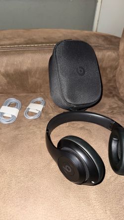 Beats Studio Pro