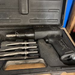 Chicago Pneumatic Air Chisel Set 