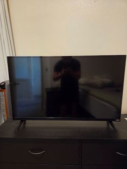 40" Vizio TV