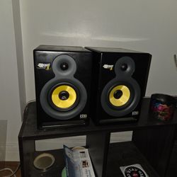KRK ROKIT 5 