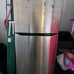 LG Refrigerator 