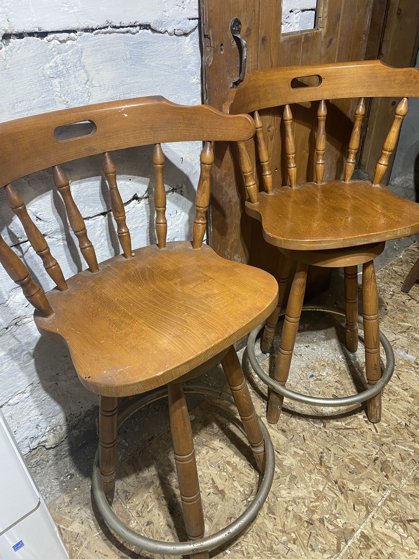2  Brown Solid Wood Swivel Bar Stools Chairs