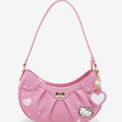 her universe Hello Kitty PINK heart baguette bag