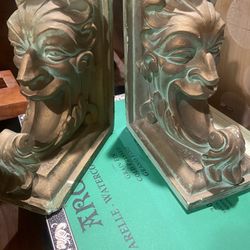 2 Plaster Book Ends