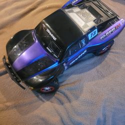 Traxxas Slash 4x4