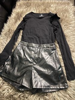 Girl’s Outfit In Excellent Condition. Worn Only Twice.