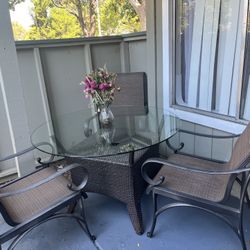Patio Table And Chairs 