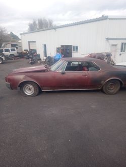 1965 Oldsmobile Starfire