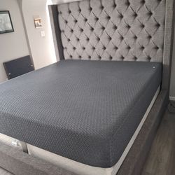 King Sized Bed - Tweed