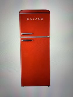 Mini Refrigerator Like New