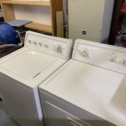 Kenmore washer and dryer set matching 30 day warranty delivery available for a small fee