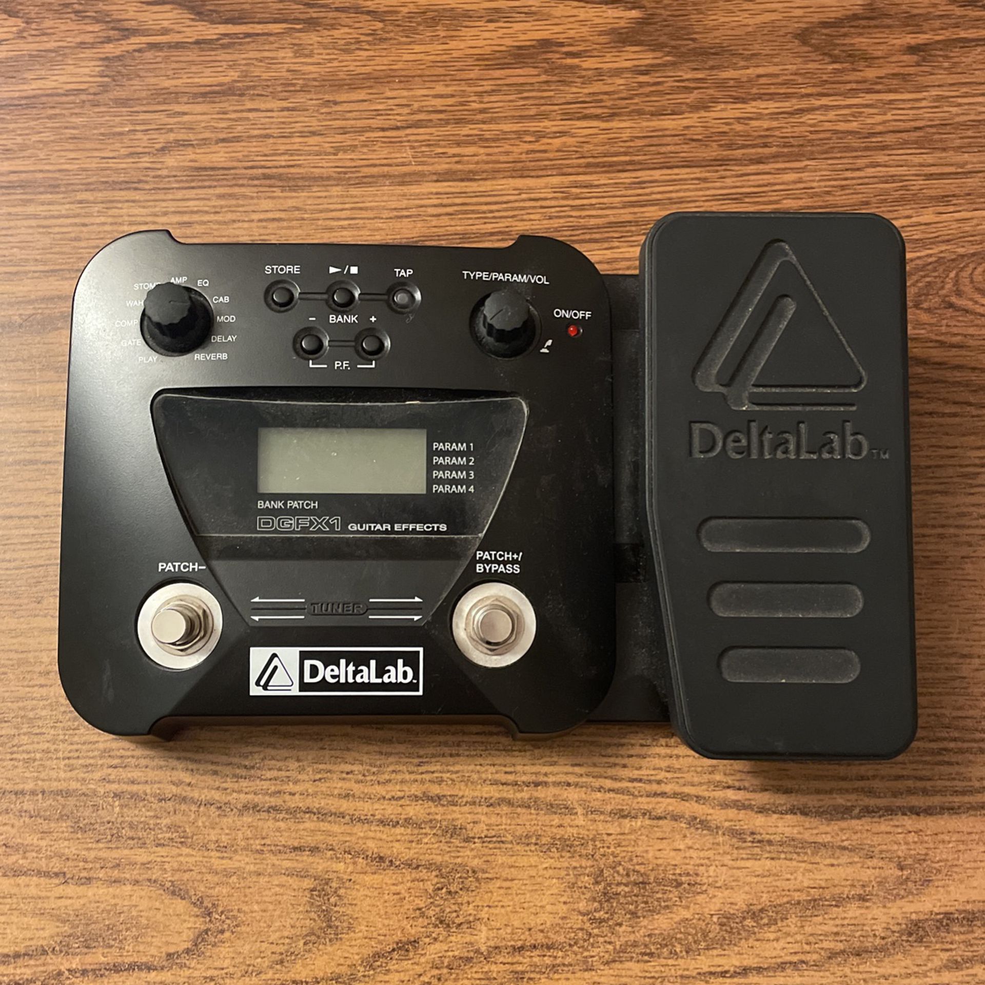Delta Lab DGFX1 Guitar Multi-effects Pedal (see post for more details)