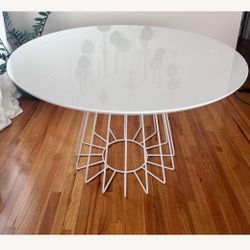 CB2 White Lacquer Dining Table MSRP $429 - Great Deal!