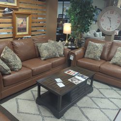 LEATHER SOFA AND LOVESEAT SET NEW 