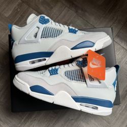 Nike Air Jordan 4 HF4281-141 GS Size 7 All In-Hand