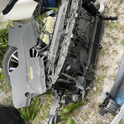 Infiniti Q60 Parts 