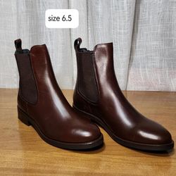 NEW - Thursday, Women's Leather Boots, Size 6.5 