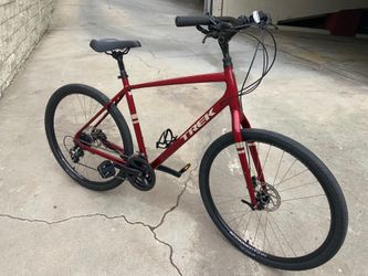 Trek verve 2. 18 speed X-Large lightweight aluminum frame with hydraulic disc brakes